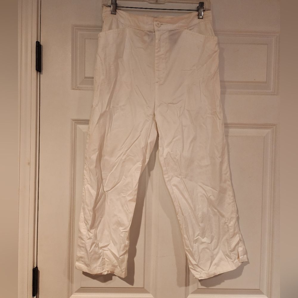 Bill Blass white cropped pants Size 8